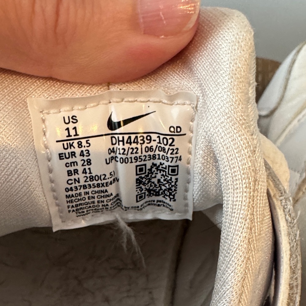 Nike Women's Sneakers White Sz 11 Air Huarache - Picture 5 of 7